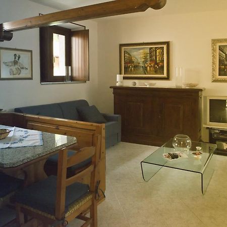 Rustico Giorgia Apartment Mergozzo Room photo