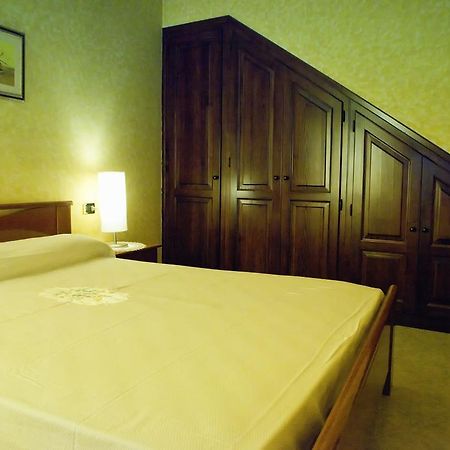 Rustico Giorgia Apartment Mergozzo Room photo