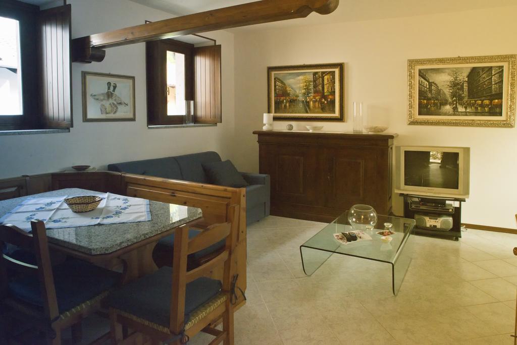 Rustico Giorgia Apartment Mergozzo Room photo